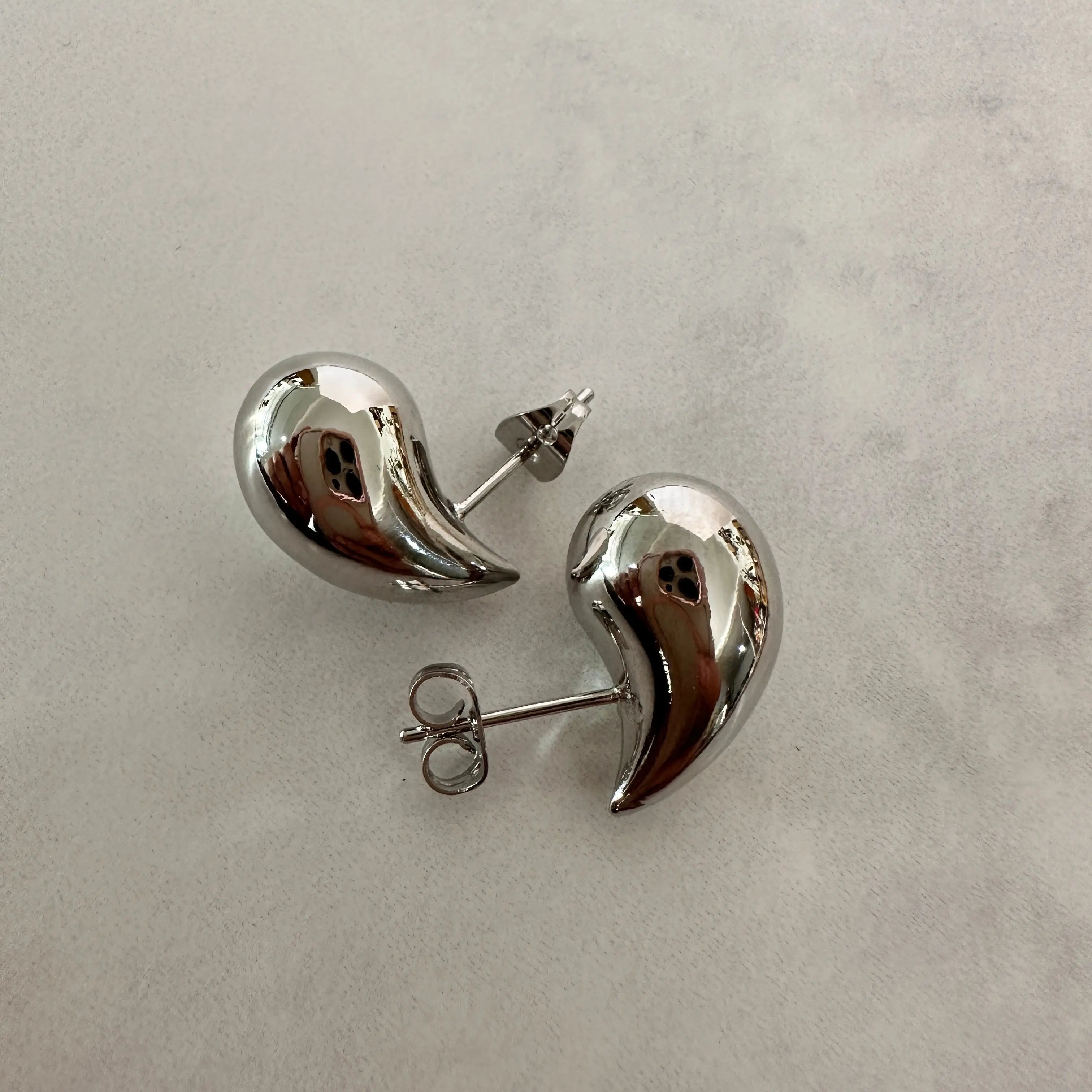 Aretes Dupe Bottega mini Silver Muun Jewelry