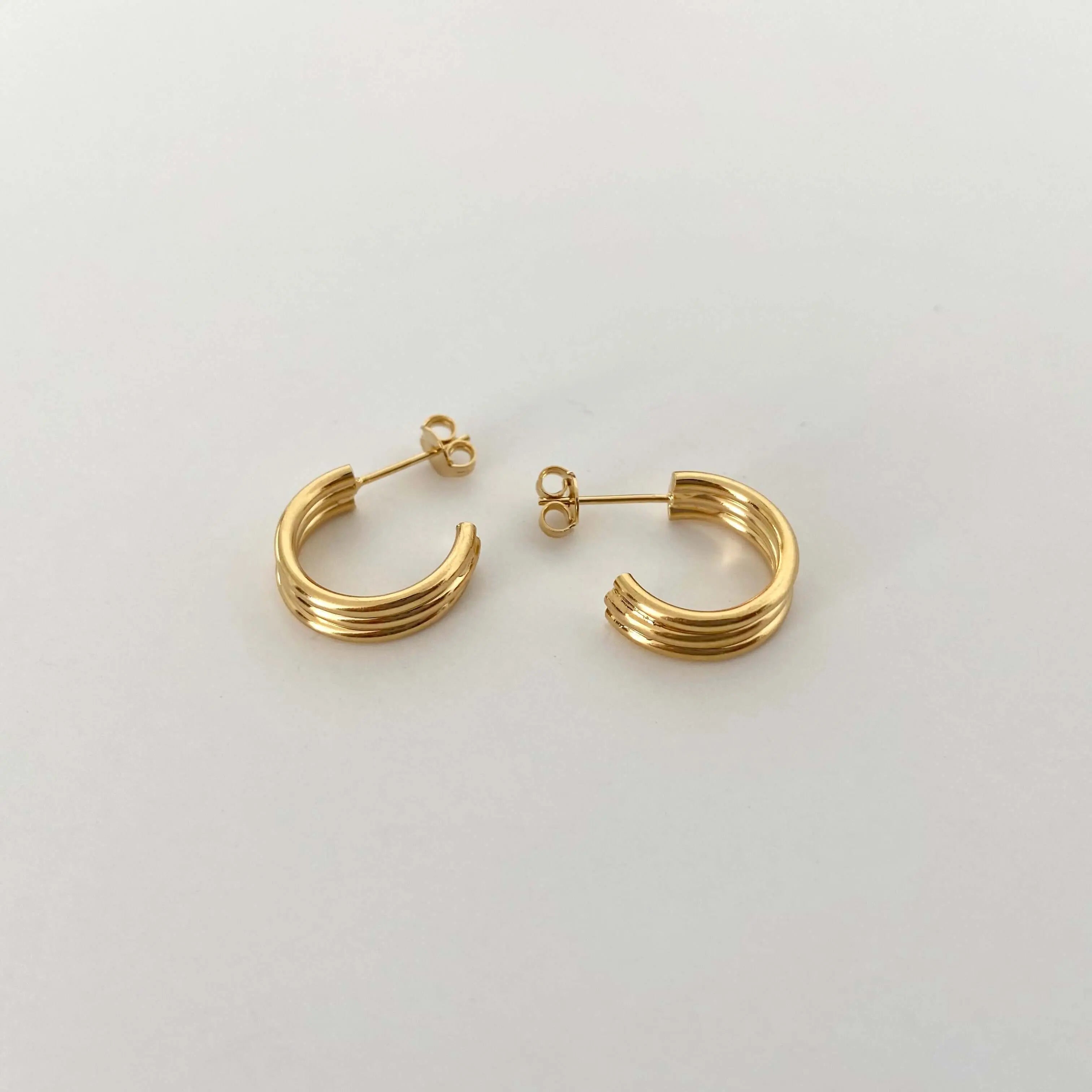 Arracada Triple Aretes Gold Muun Jewelry