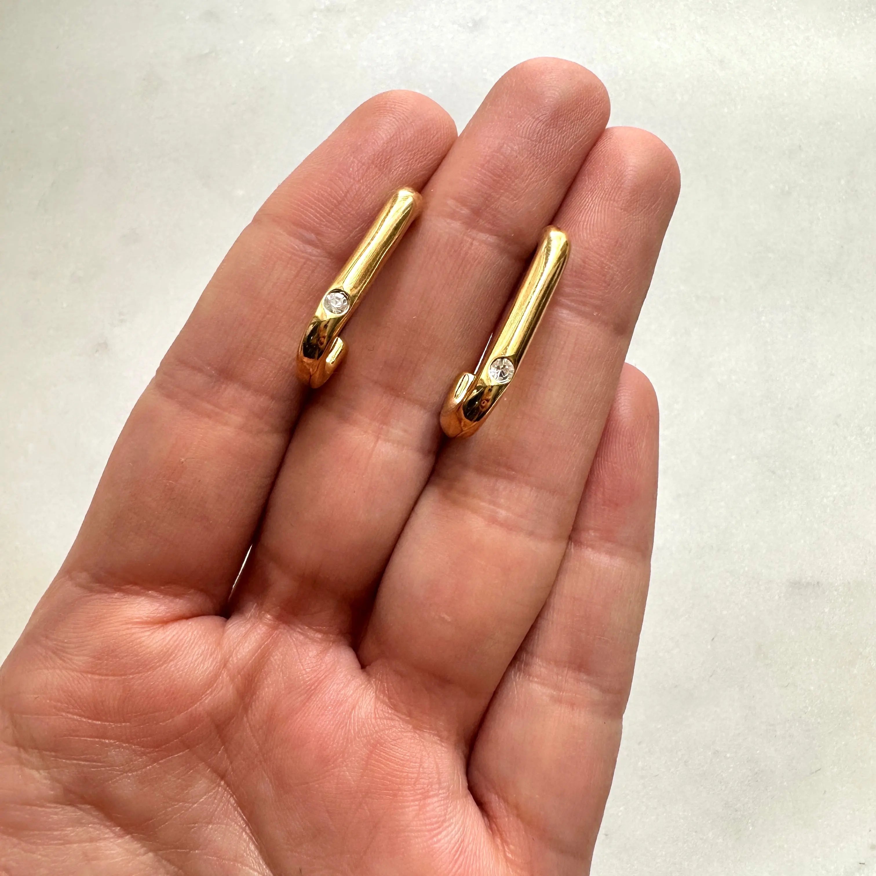 Arracada rectangular con cristal Muun Jewelry