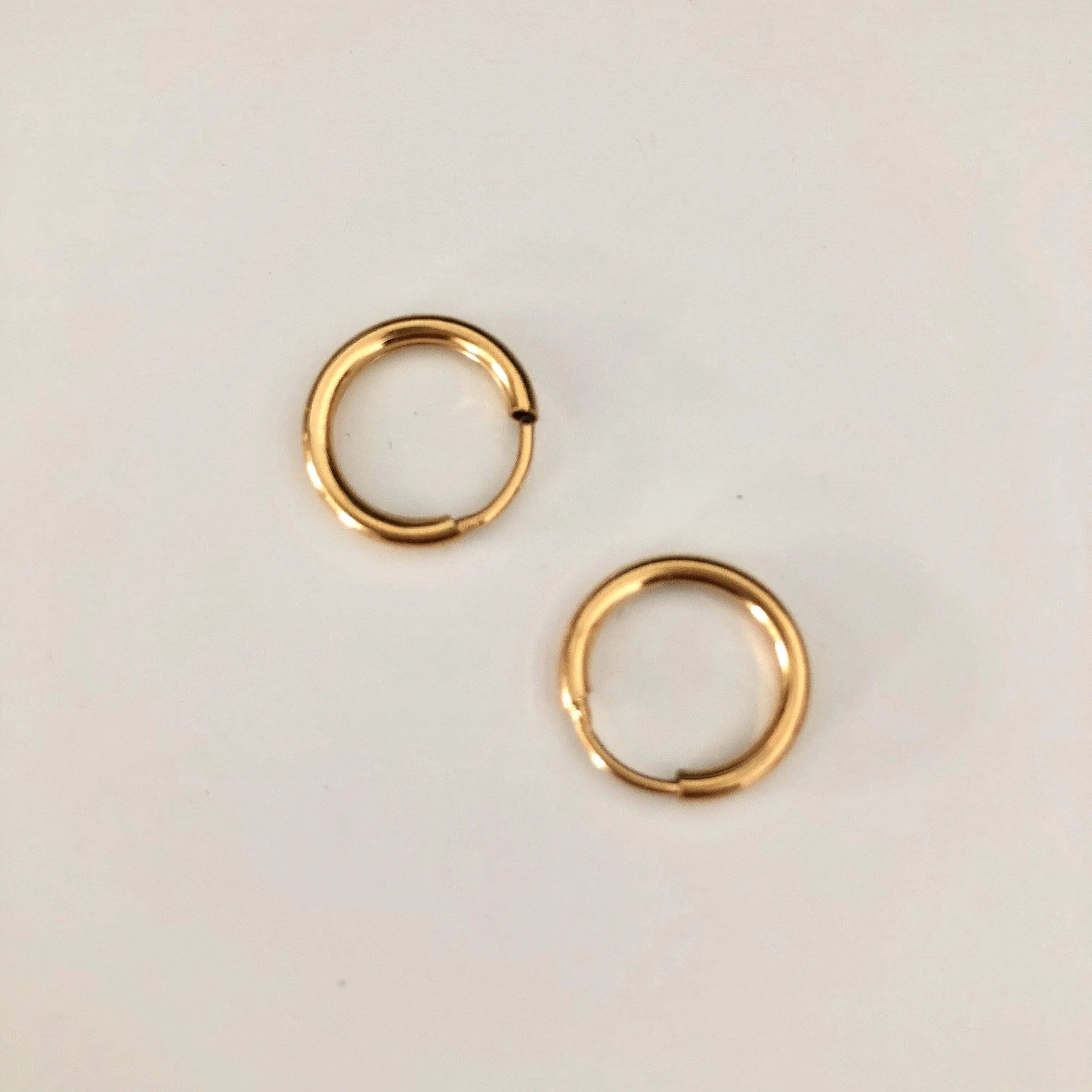Arracadas Aritos medianos Aretes Gold Muun Jewelry