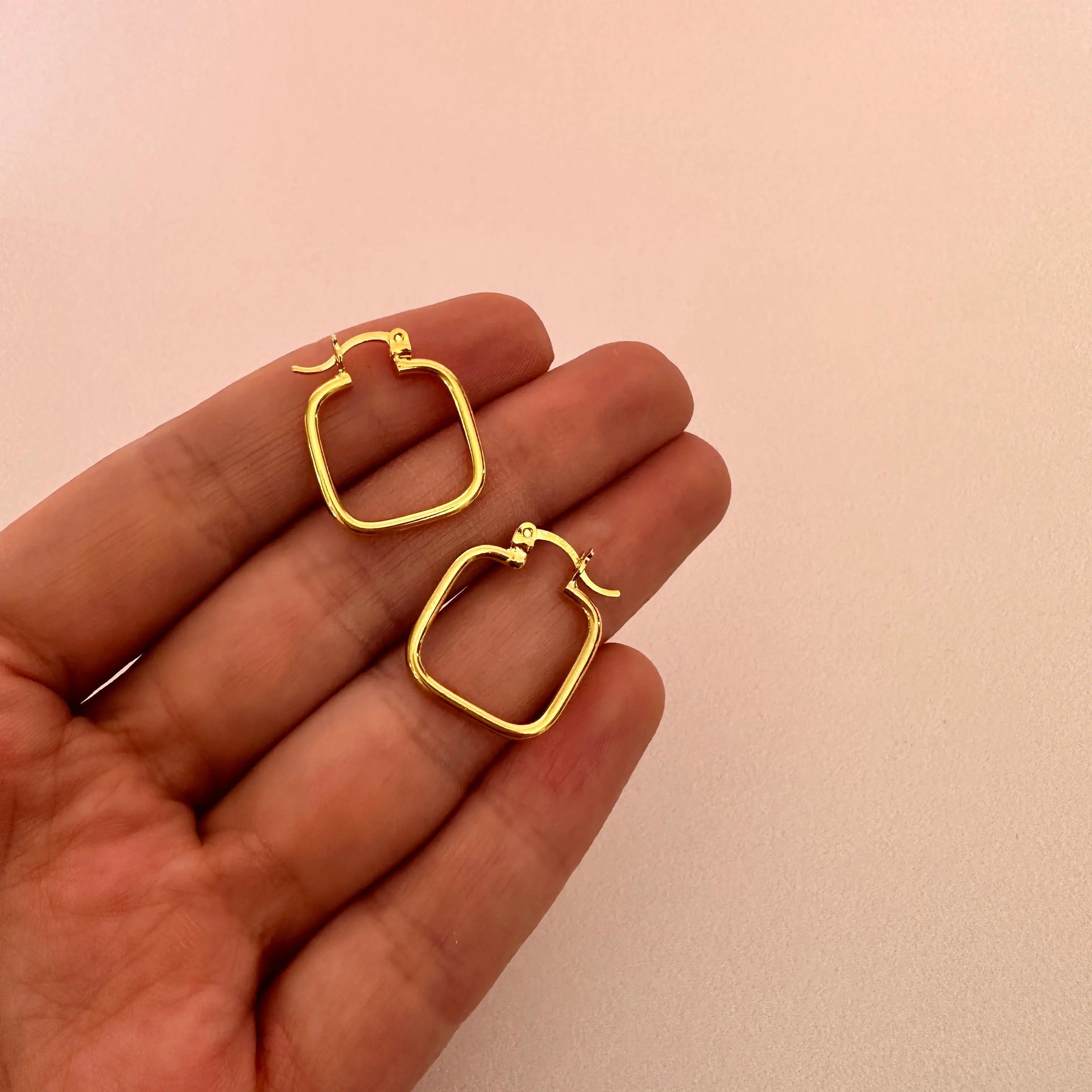 Arracadas Cuadradas Chicas Muun Jewelry