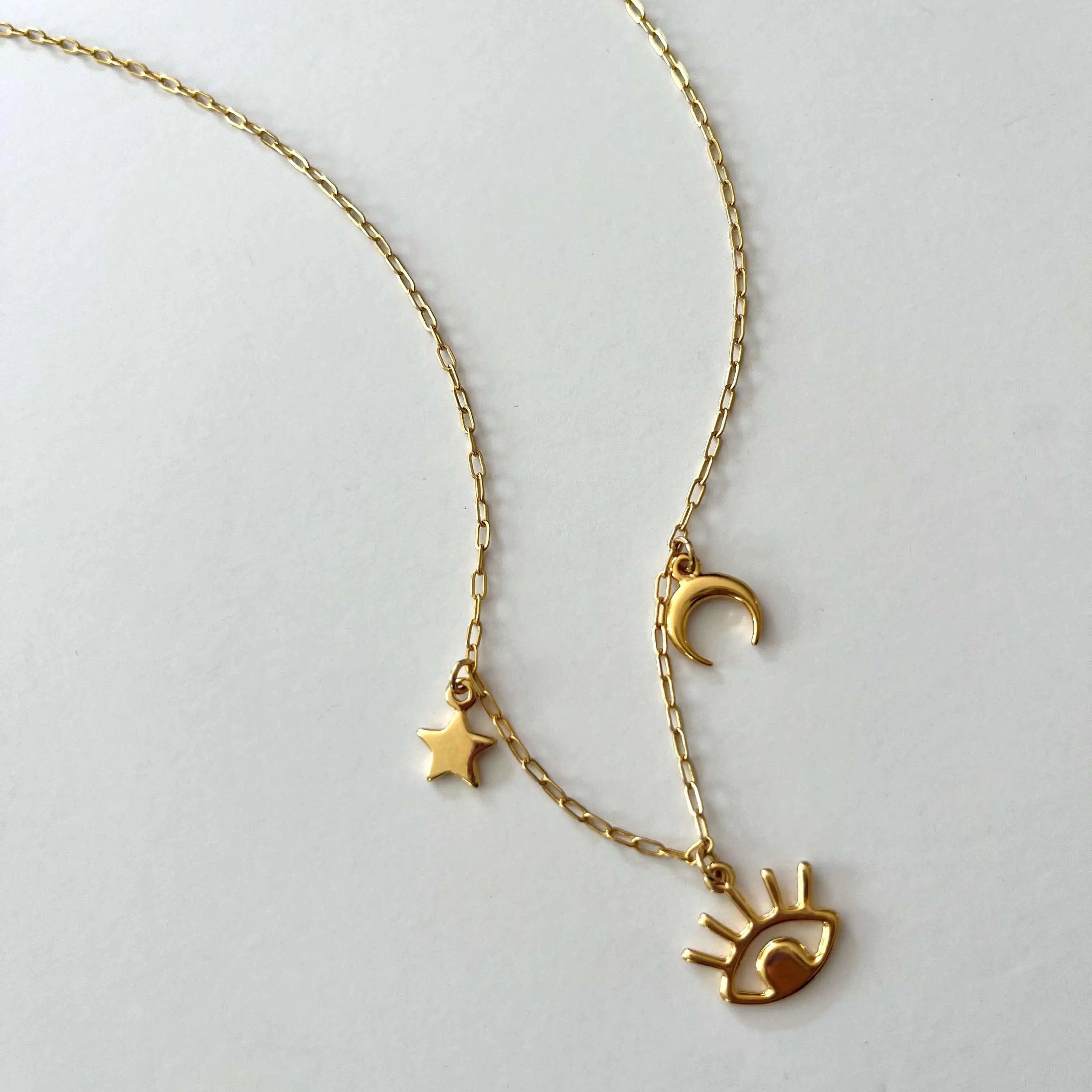 Choker Charms Ojito, estrella y cuernito Collar Gold Muun Jewelry