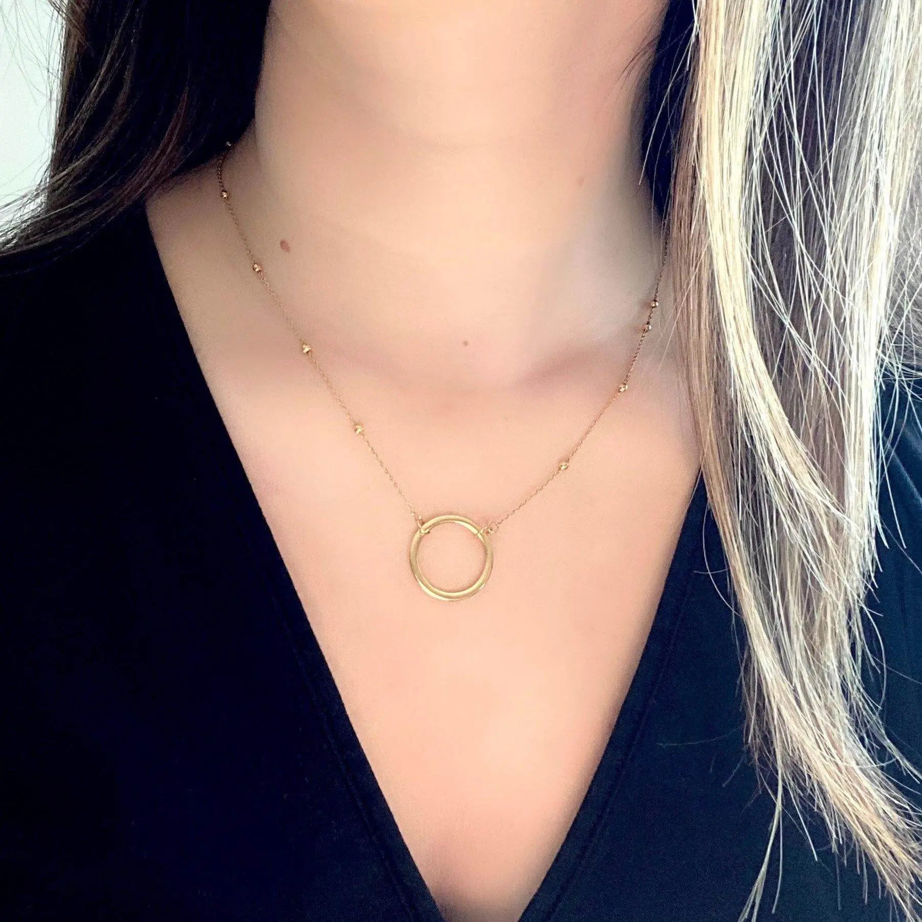 Collar Círculo Cadena Bolitas Collares Gold Muun Jewelry