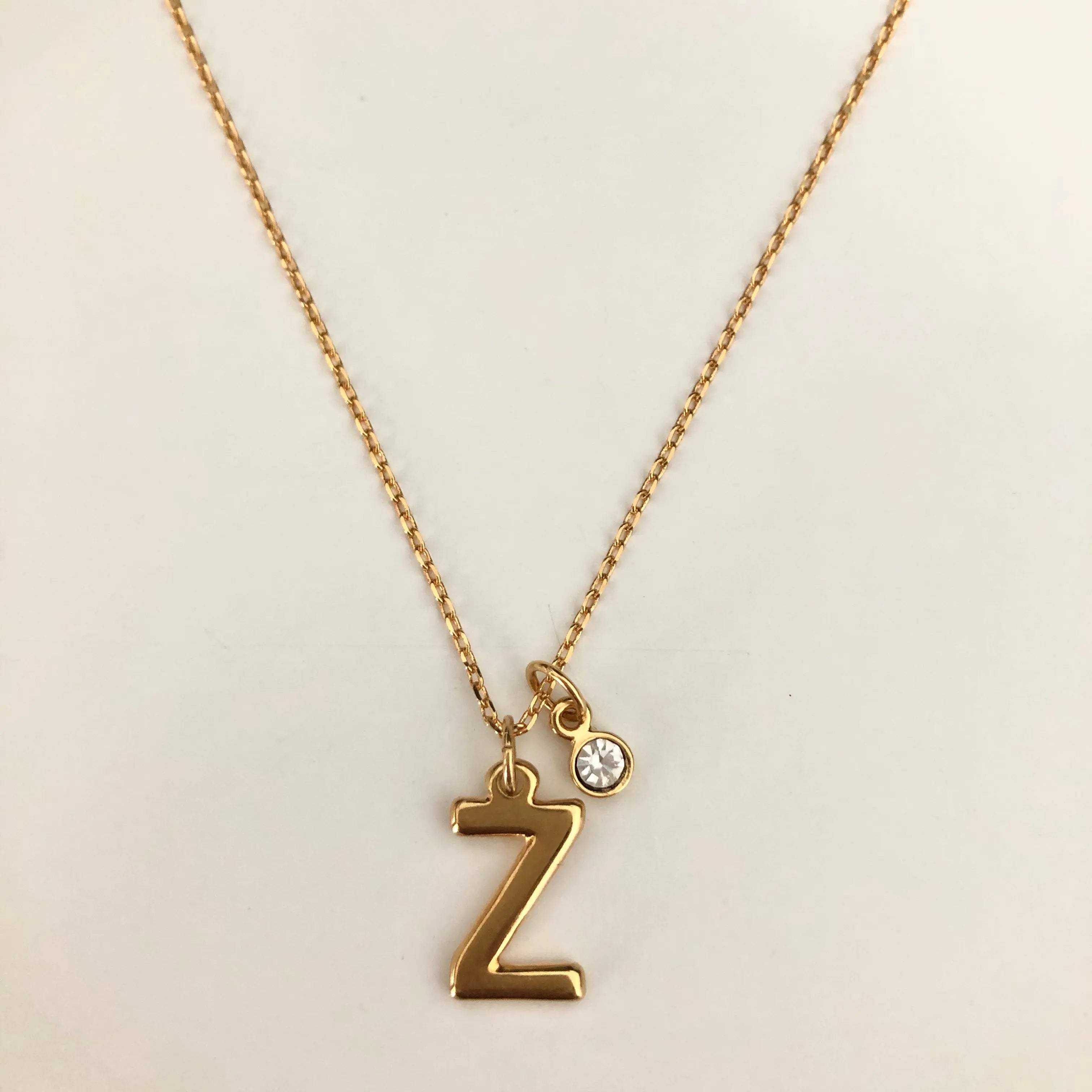 Collar Inicial Mediana Collares Gold Muun Jewelry