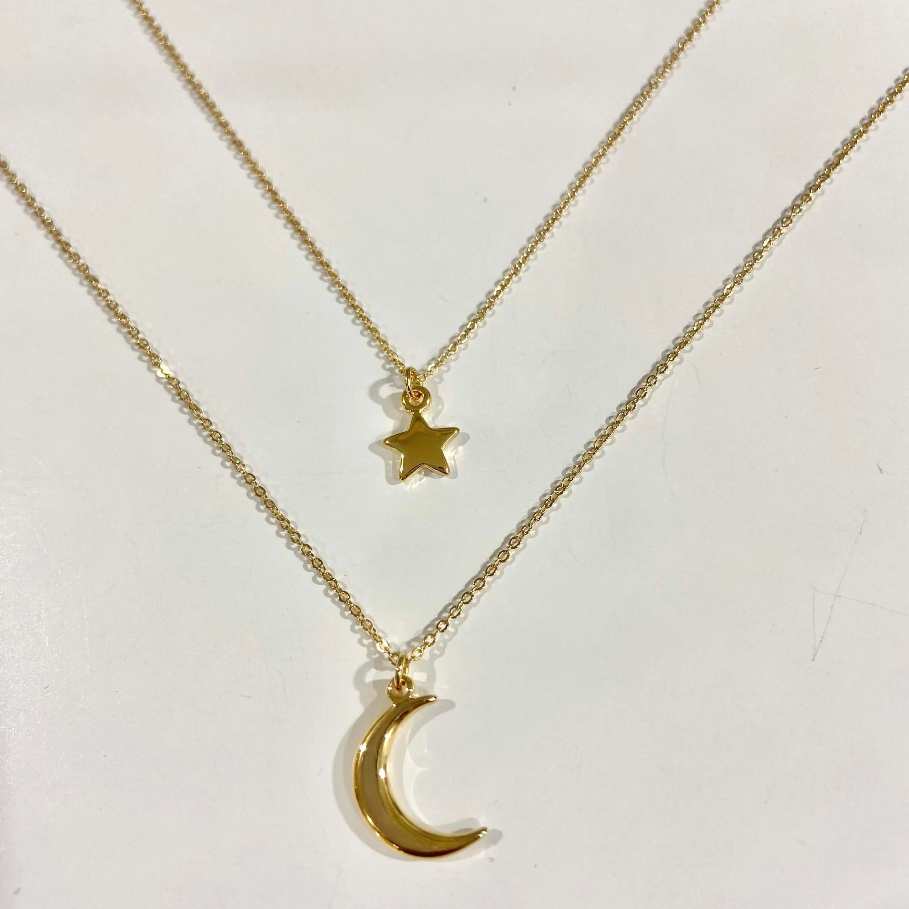 Luna y Estrella Layers Muun Jewelry