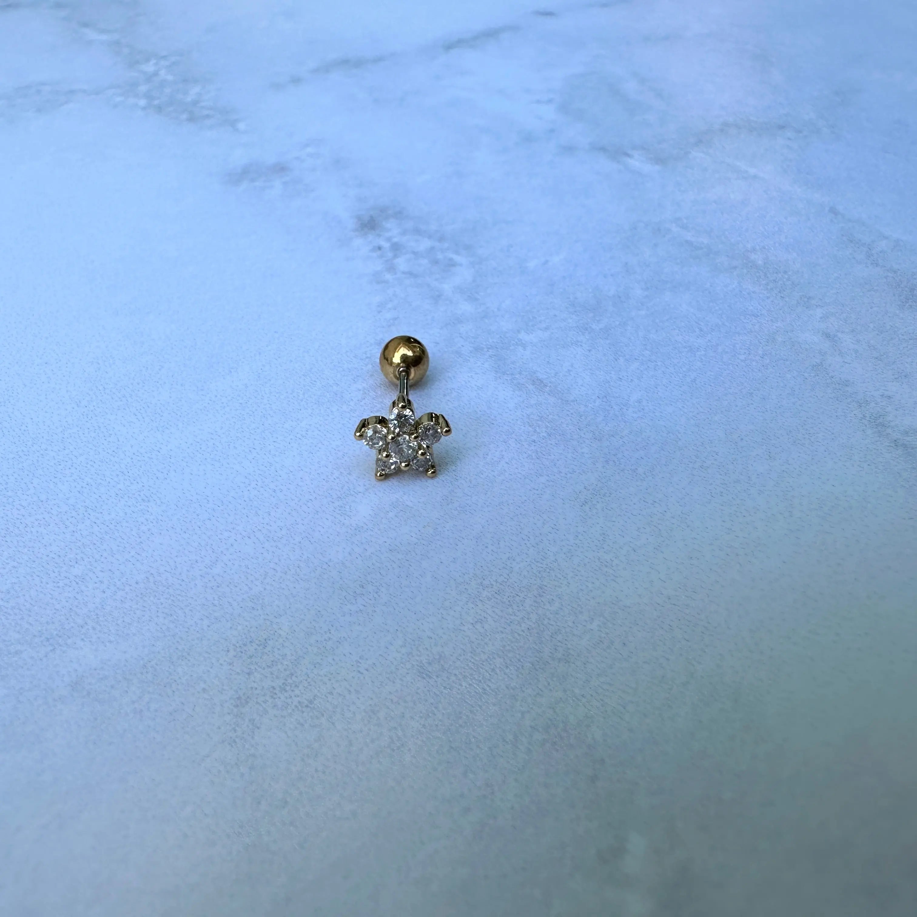Piercing Acero Flor dorado Muun Jewelry
