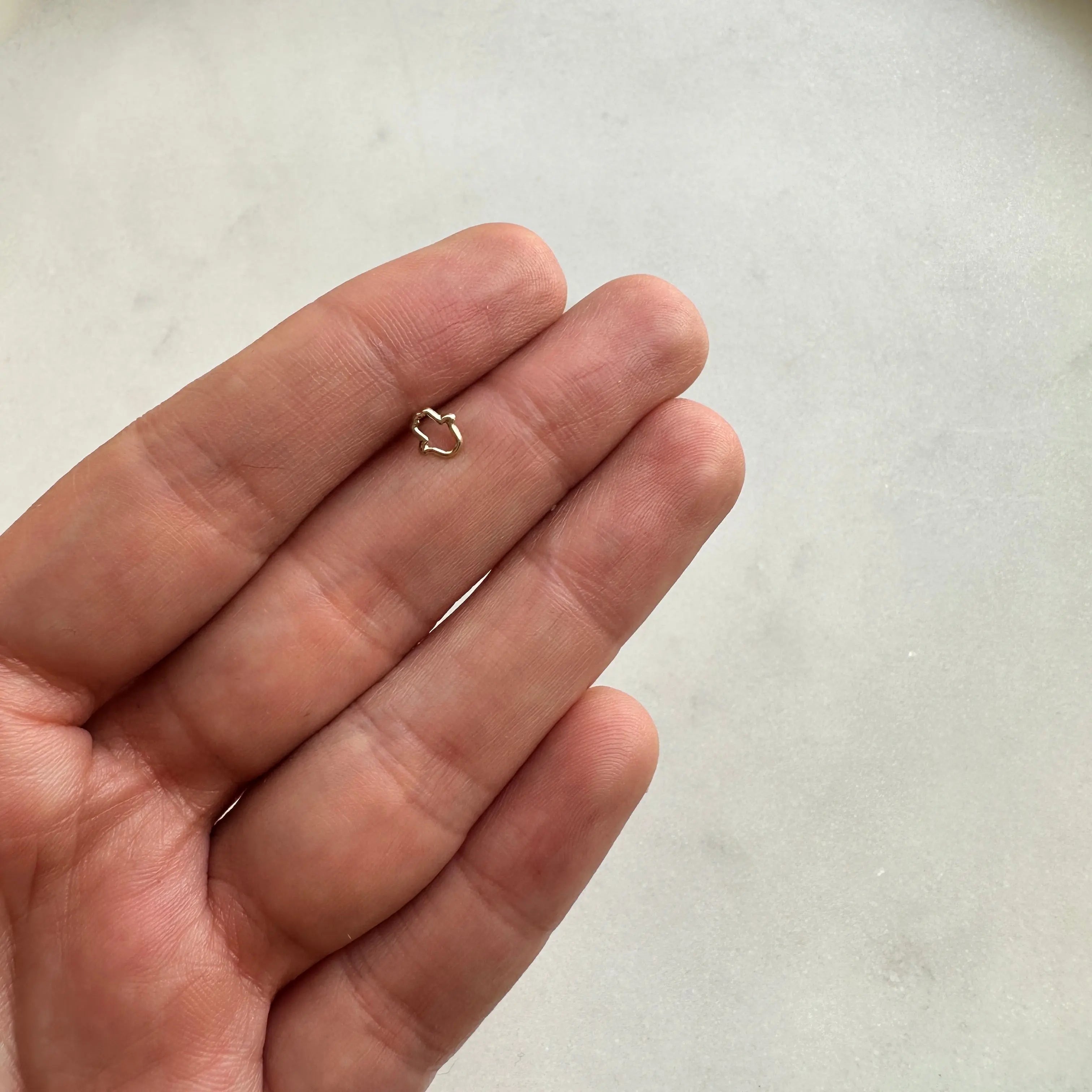 Piercing Mano Fatima Silueta Muun Jewelry