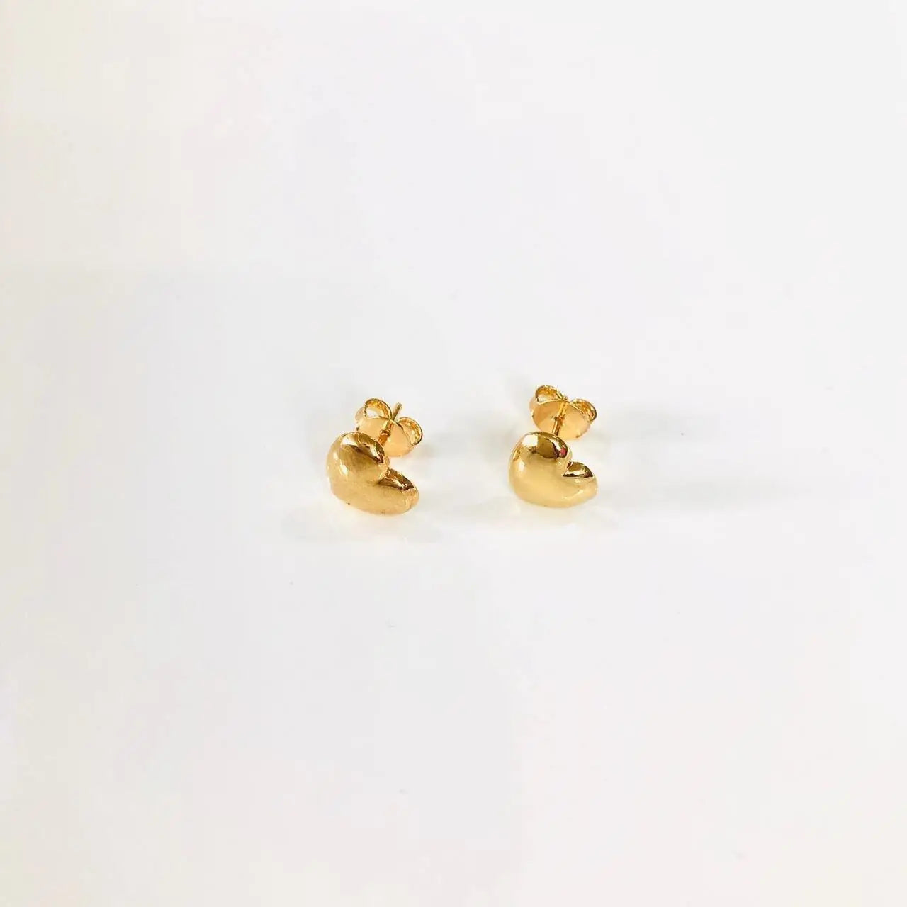 Aretes Corazones Aretes Gold  Muun Jewelry