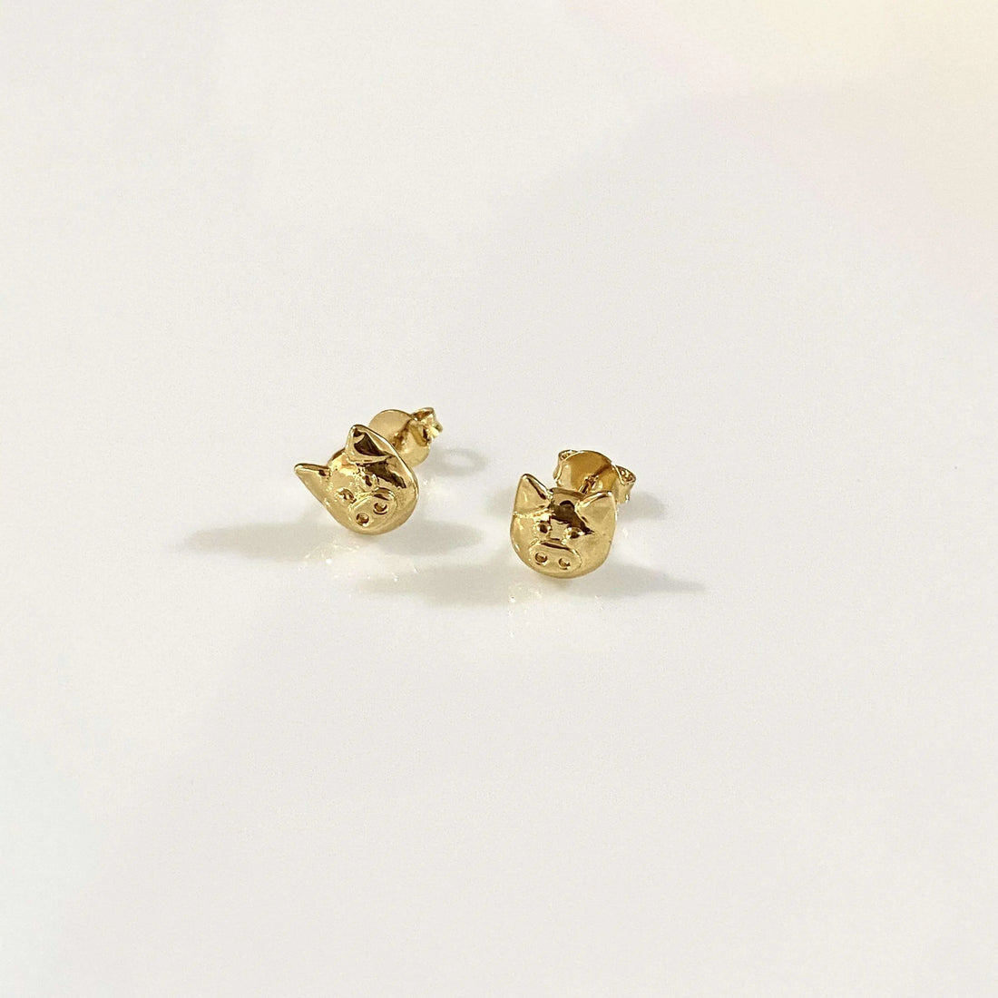 Aretes Puerquito Aretes Gold  Muun Jewelry