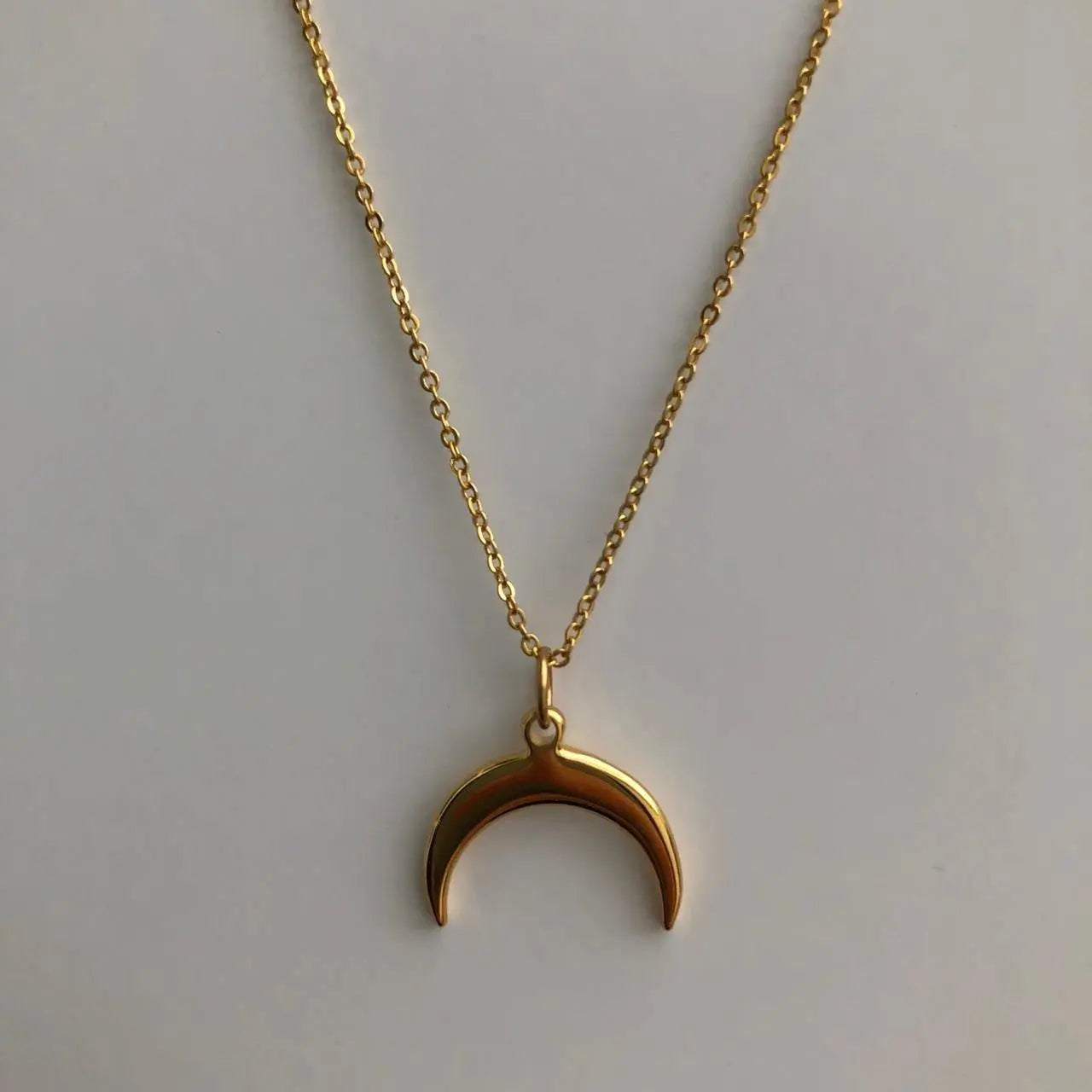 Collar Luna invertida Collares Gold  Muun Jewelry