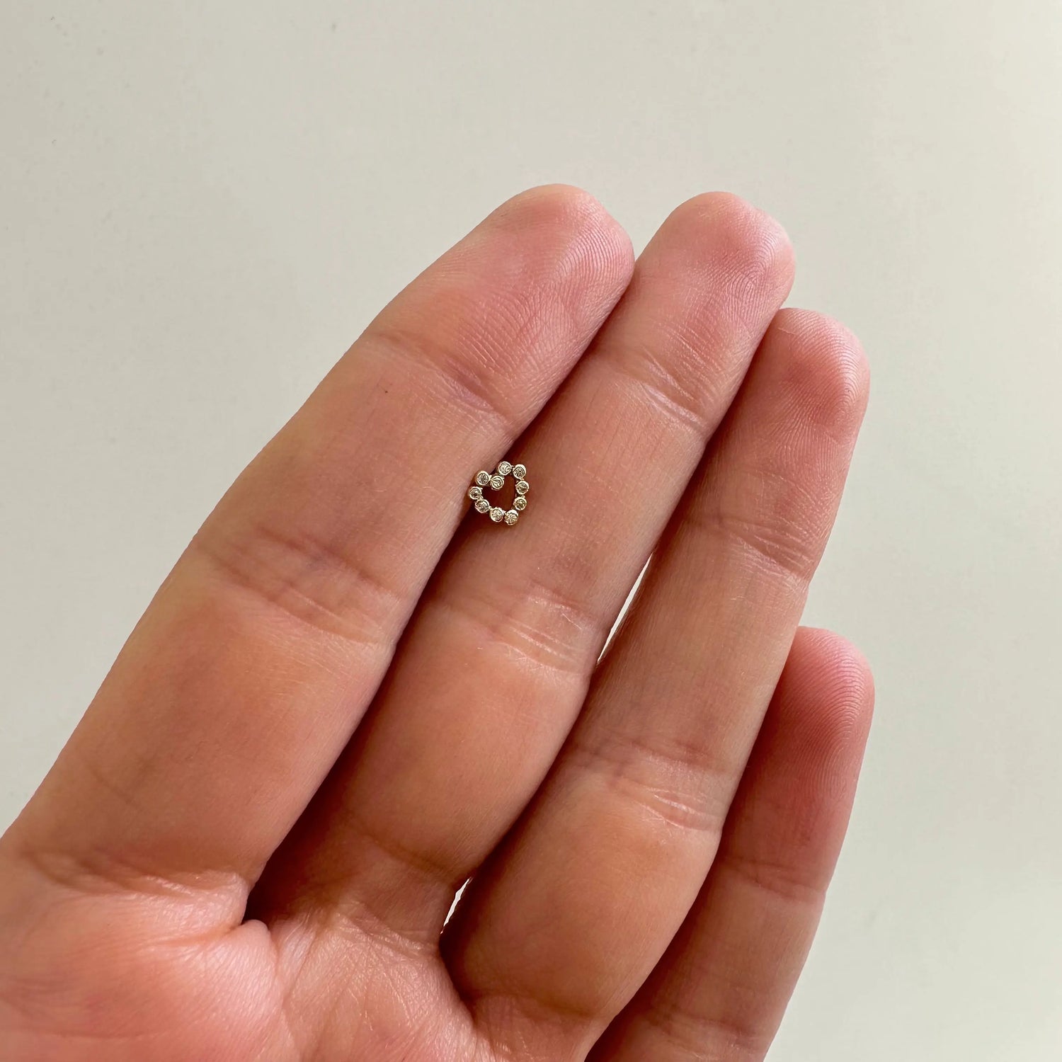 Piercing Corazón zirconias   Muun Jewelry